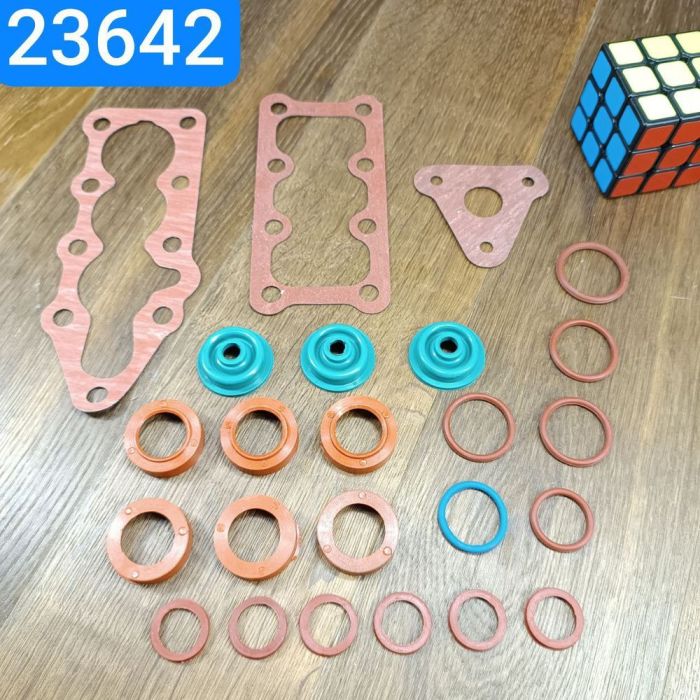 Ремкомплект гідророзподільника Р-80 Р-75 Р80-3/1-222 ДТ-75 МТЗ трисекційного 24 одиниці