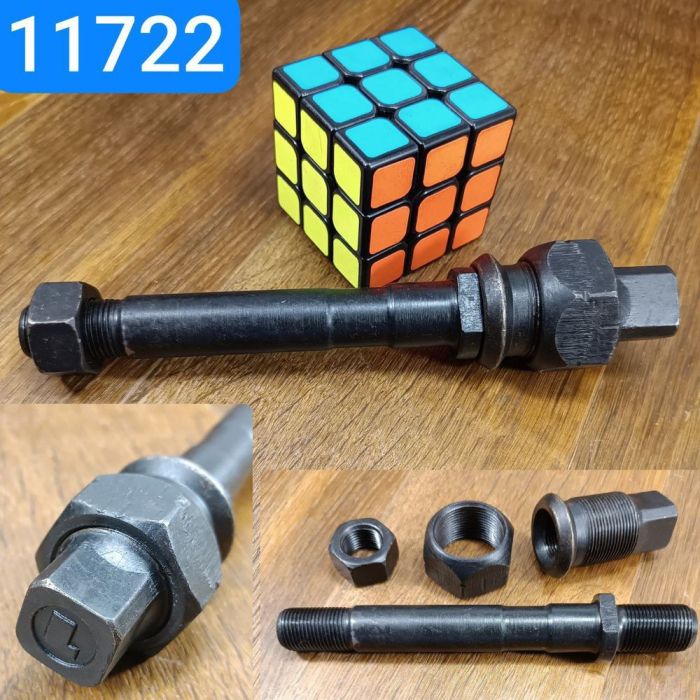 Шпилька колеса КРАЗ задня ліва в зборі футорка, гайки