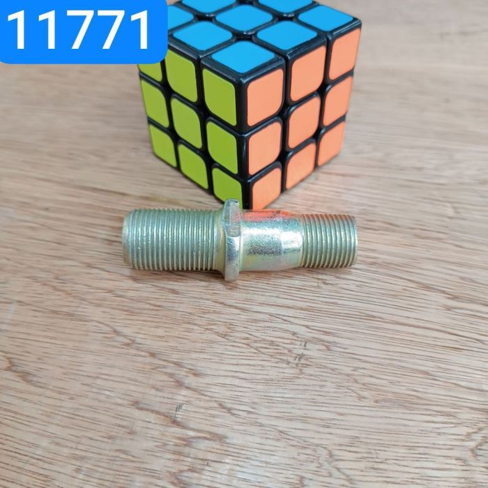 Шпилька колеса ЗІЛ 130 переднього ліве різьблення М20/М18