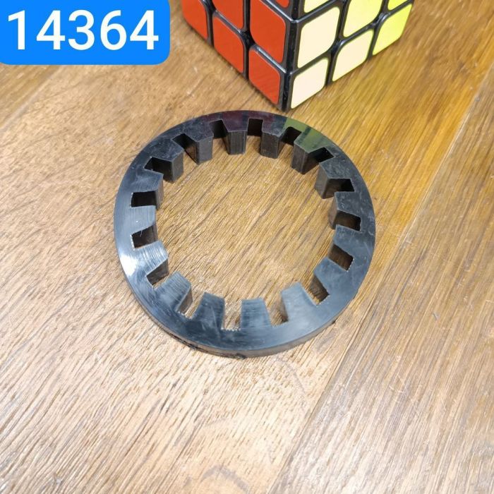 Сальник вилки КРАЗ МАЗ УРАЛ БЕЛАЗ гумовий 500А-2201090-Б