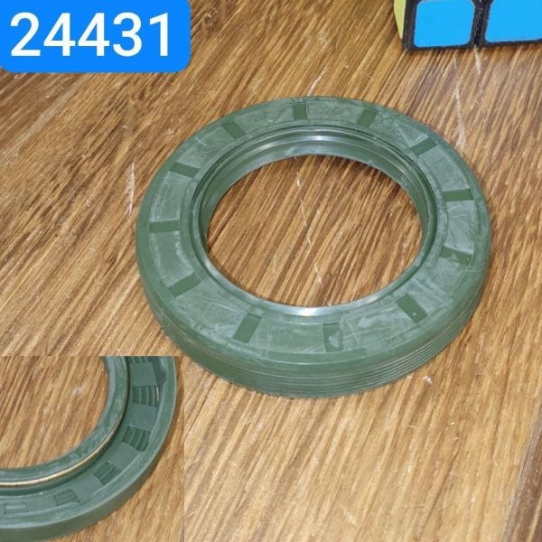 Сальник 45х70х10-2.2 УРАЛ керм. механізм двобортний пружина латунь typeTG NBR-70зелений