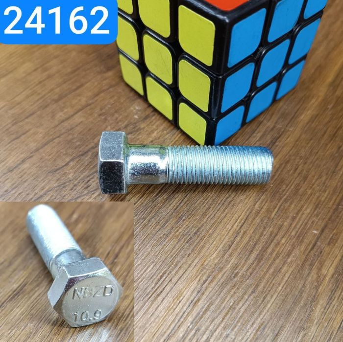 Болт М14х1,5х50 S19 МАЗ КАМАЗ передача карданна 372538, 1/58601/31 (міцн. 10.9)