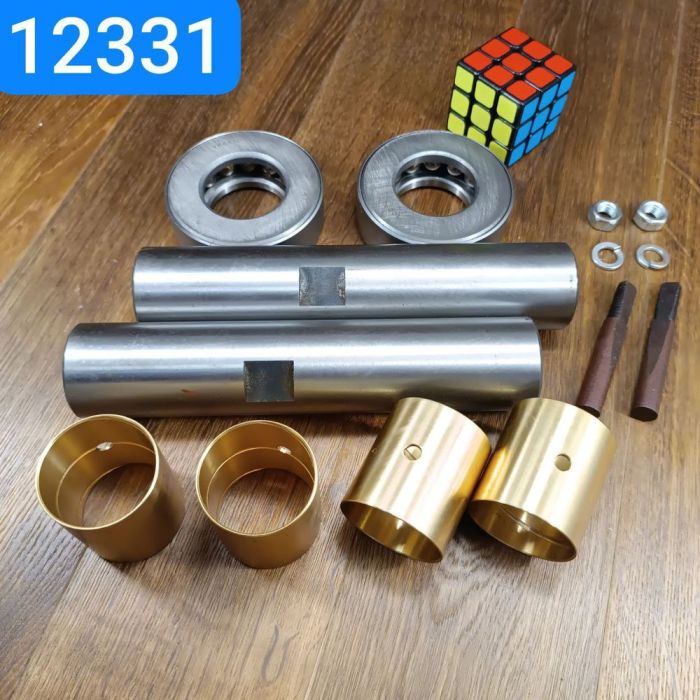 Комплект шкворнів ЛАЗ 5252 ЛіАЗ 677 ІКАРУС 2650 шворня,підшипники,втулки,клини