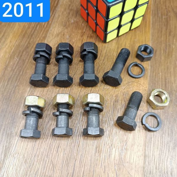 Ремкомплект карданної передачі ГАЗ 53 3307 (Болти M12x1,25x32 - 4 шт, M12x1,25x38 - 4 шт, гайки, гровери комплект 8 шт)