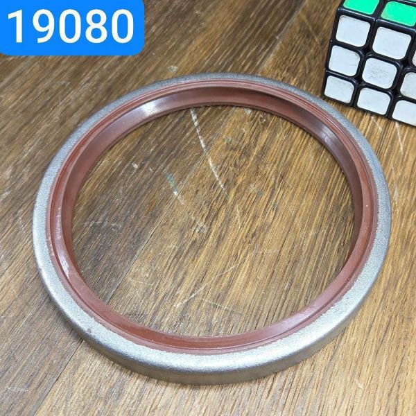 Сальник 130х154x1