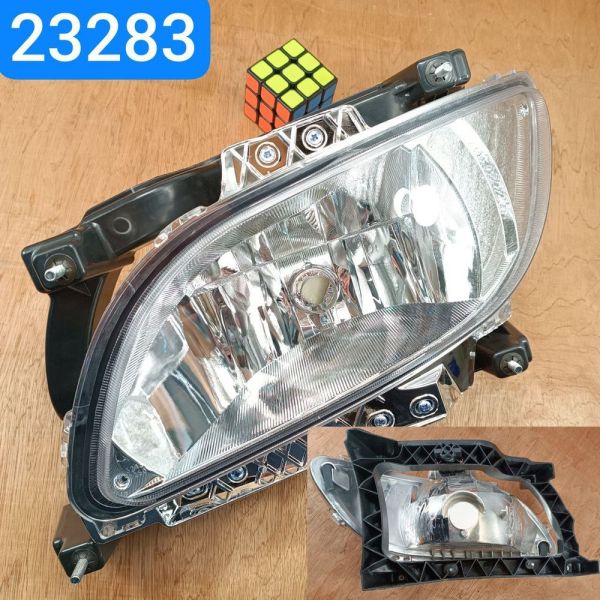 Фара протитуманна ліва DAF XF 10.12г. без лампи Fog Lamp LH
