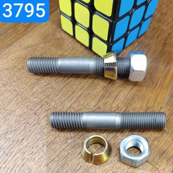 Шпилька М12х1, 25х55 ЗІЛ 5301 напіввісь сталь45 тефлон з втулкою і гайкою