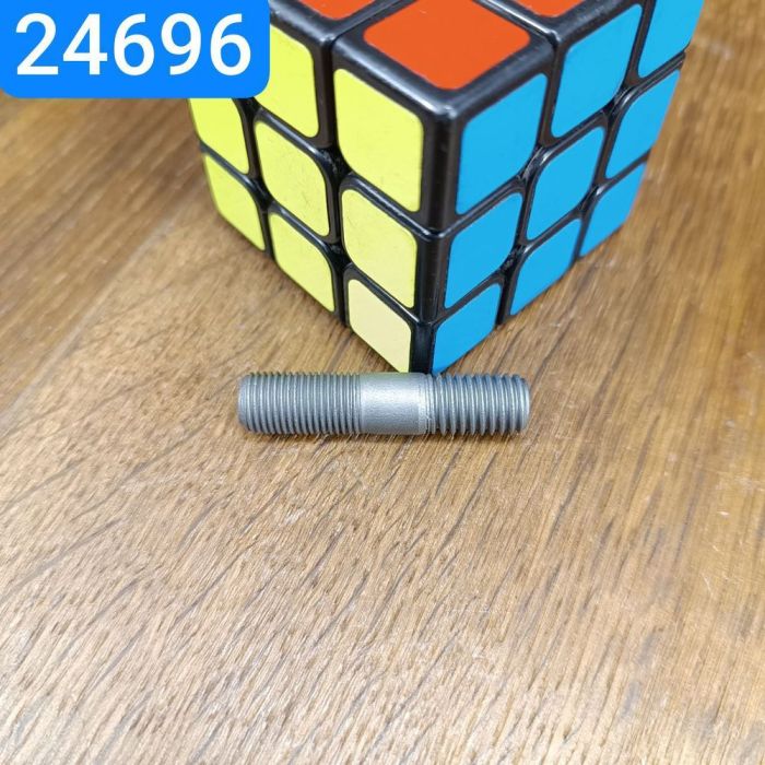 Шпилька М10х1, 5х16/М10х1, 0х28 ЯМЗ насос водяний, привід вентилятора, ГАЗ 66 291798-П2 Ст40Cr тефлон