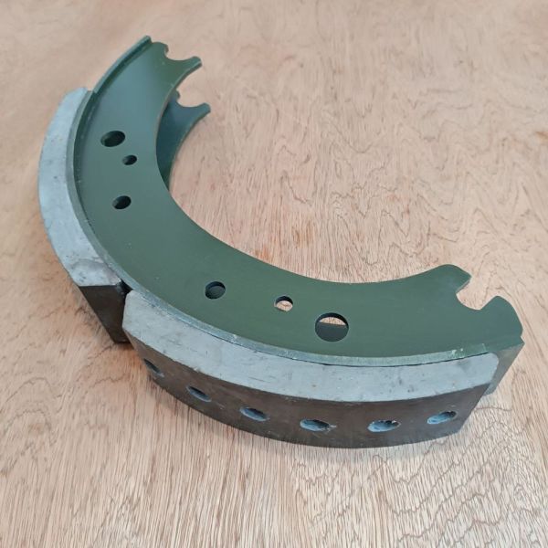 Колодка гальмівна ЗІЛ 133ГЯ 4331 передня Wшир.70мм;Lдуги204мм