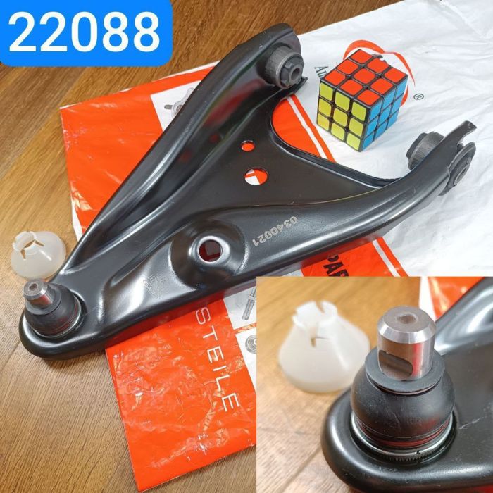 Важель DACIA LOGAN II 10.12г. SANDERO 08г. RENAULT SYMBOL III передній міст ЗЛІВА нижній (ETS)