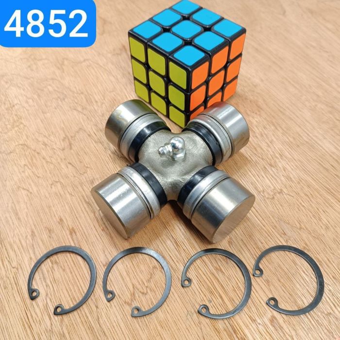 Хрестовина валу карданного ГАЗ 3307 ПАЗ МТЗ 53А-2201025-10 стопрне кільце42-2201044 маслянка 35х98