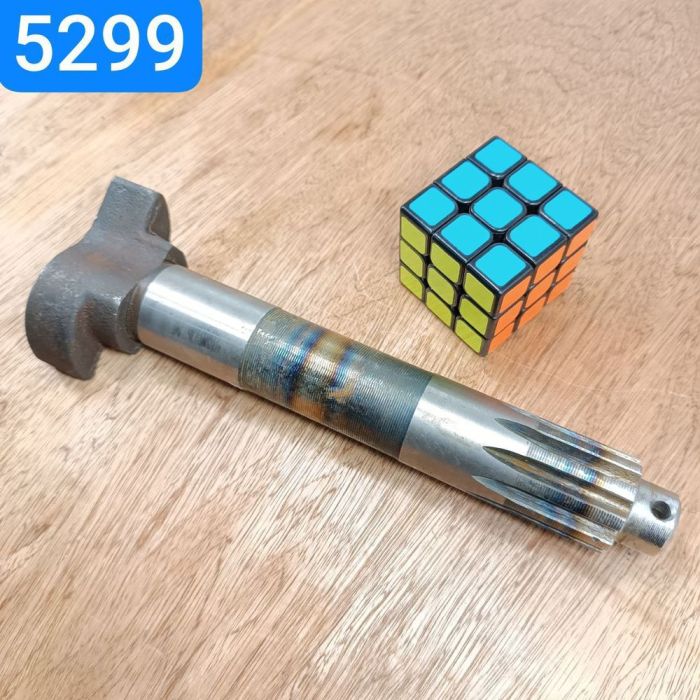 Кулак разжимной передний левый ПАЗ 3204 320412 ЛиАЗ L265мм Z10 677-3501111