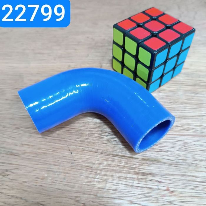 Патрубок радіатора КАМАЗ МАЗ розширювального бачка 32х170 MVQ силікон синій