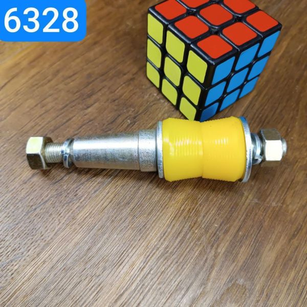 Палець кріплення переднього амортизатора передньої підвіски ГАЗ 3302 у зборі