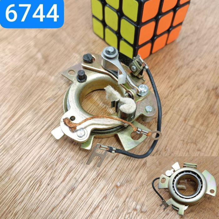 Пластина розподільника запалювання ГАЗ 53 ЗІЛ 130 підшипник трамблера з контактами