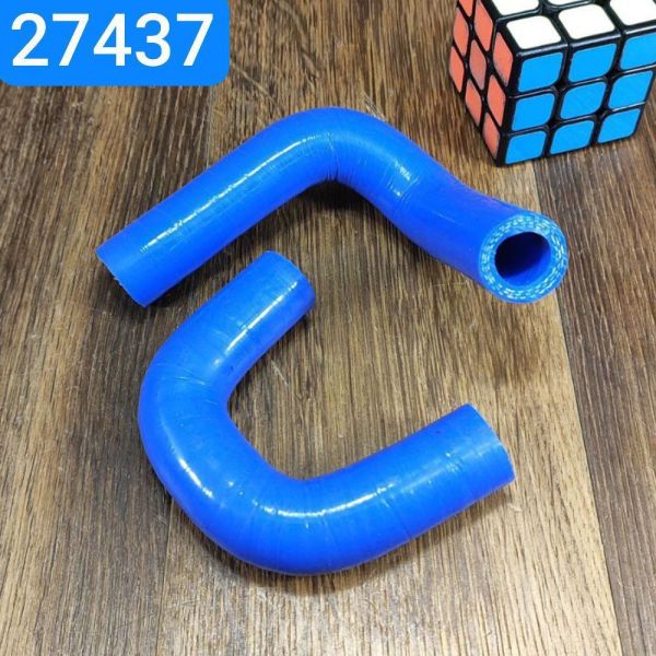 Патрубок Chrysler Voyager 2.5L 4 CYL 16V TURBO DIESEL теплообмінник к-т 2шт 16мм силікон MVQ