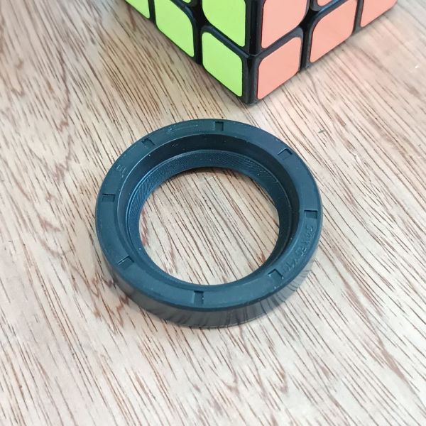 Сальник 34х50х10 КАМАЗ УРАЛ гідромуфта лев. FKM Viton чорний 740.1318186-01