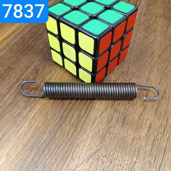 Пружина відтяжна вилки зчеплення ГАЗ 3307 66 циліндр зчеплення робочий УАЗ пружинна сталь