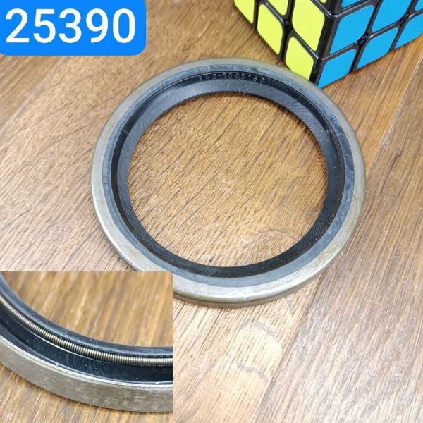 Сальник 70x90x10 ВАЗ 2101 ЗАЗ вал колінчастий задній лев. NBR ("Кременчукгрезинотехнік")