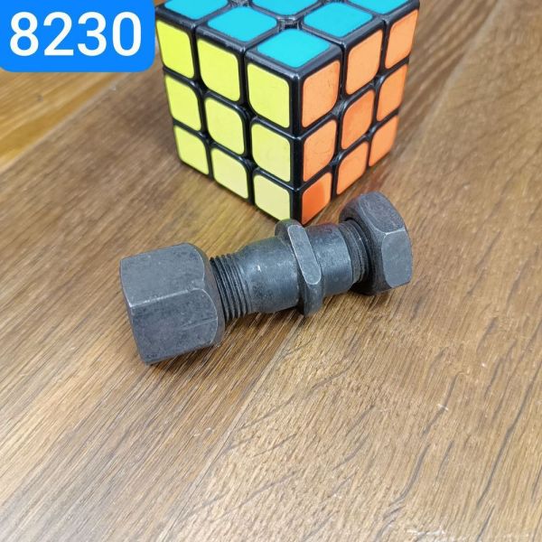 Шпилька колеса передня права FAW 1031 1041