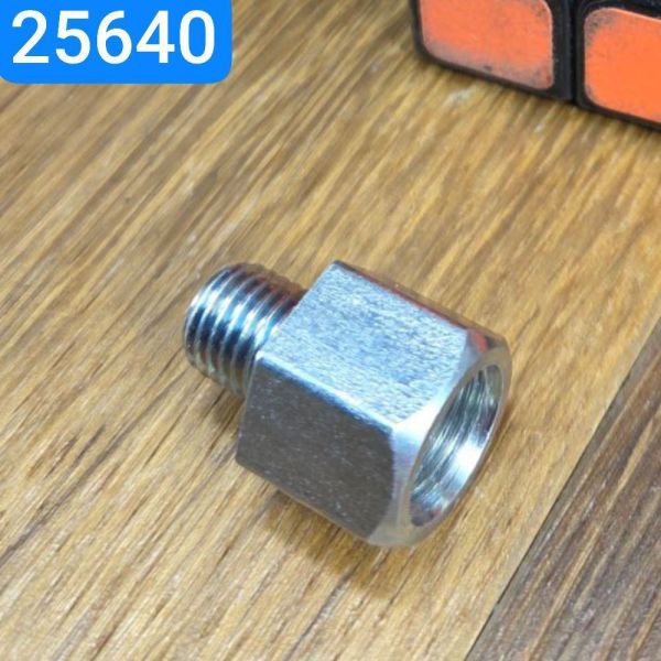 Штуцер УАЗ ГАЗ гальмівної системи перехідник зовнішній М10х1, 25, внутрішній М12х1, 0