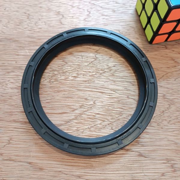 Сальник 105х130х12 КАМАЗ (160) колінчастий вал 740.1005160-01, КрАЗ 255Б-4224011 лев.вращ. фтористий