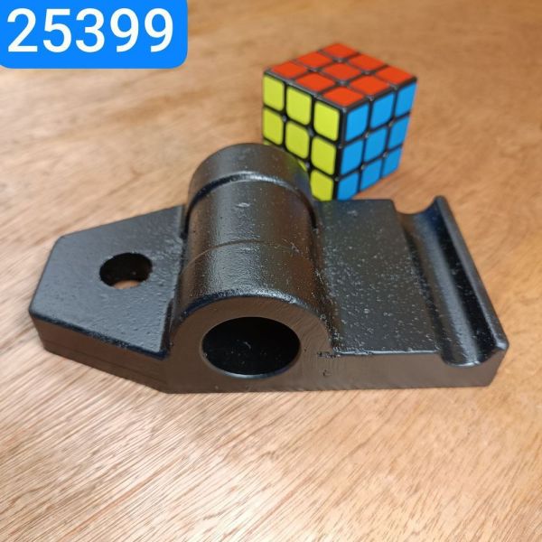 Вушко ресори МАЗ УРАЛ 4320-2902015 переднє втулка не потрібна