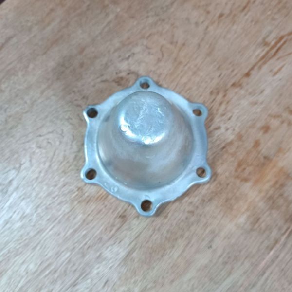 Крышка редуктора УРАЛ крышка заднего подшипника моста заднего и среднего