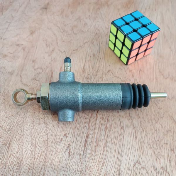 Циліндр зчеплення робочий МТЗ 1523 2522 2103