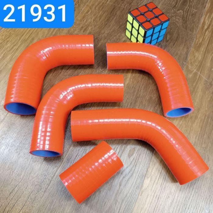 Патрубок радіатора ГАЗ 2705 ЗМЗ 405 40524 Е3 комплект 5шт MVQ силікон